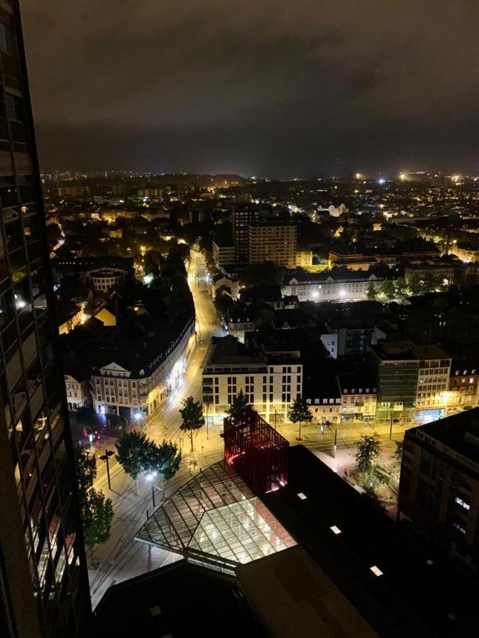 Grand Appartement 2 Chambres 5 Pers Max, Vue Panoramique Avec Parking Mulhouse Eksteriør billede